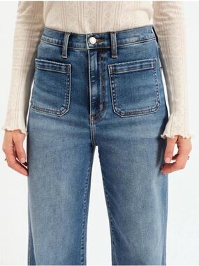 Hidden High-Rise Front-Patch Pocket Jeans Light Blue Denim - Flare
